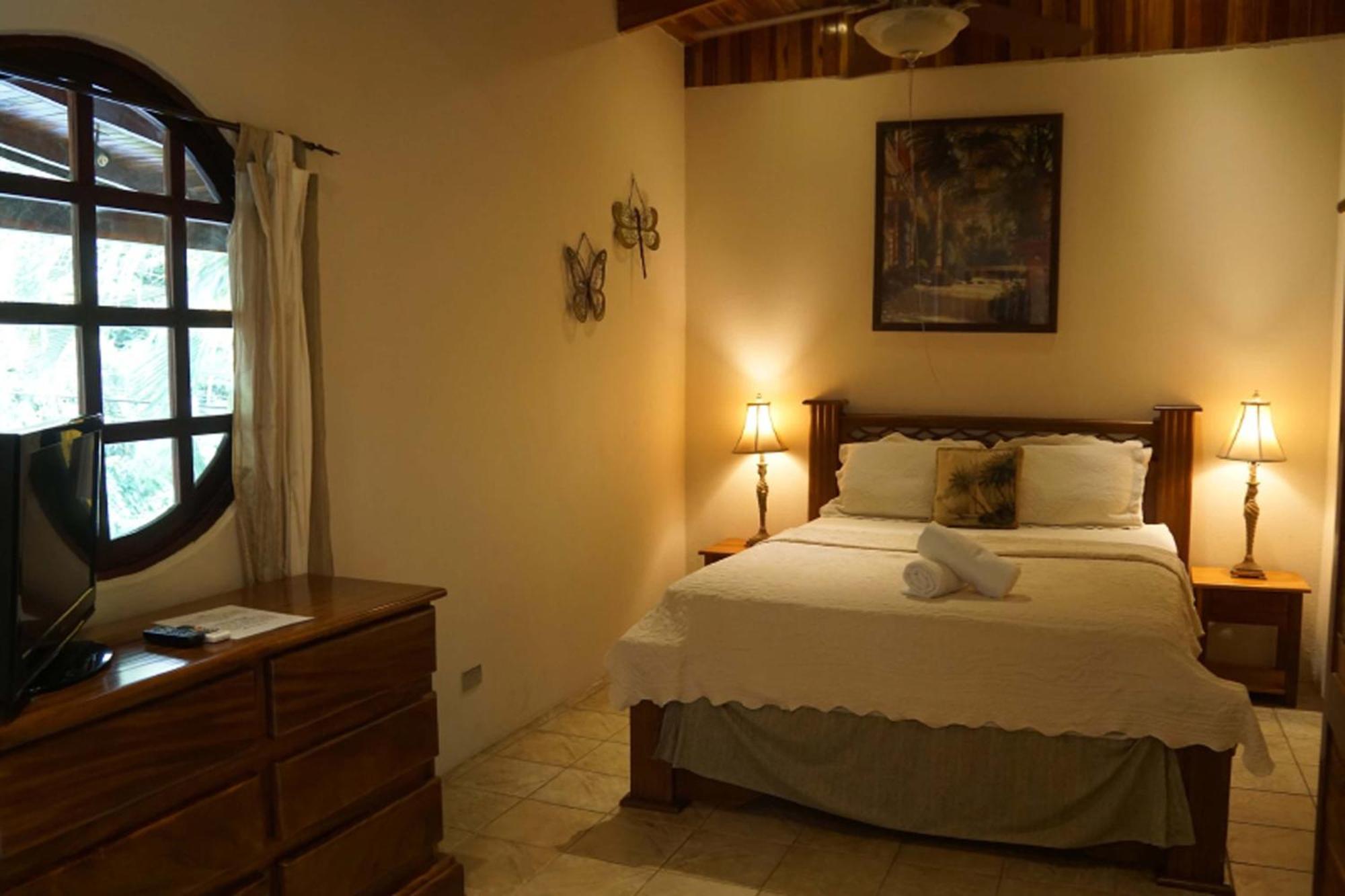 Mango Moon Villa Nationalpark Nationalpark Manuel Antonio Exterior foto